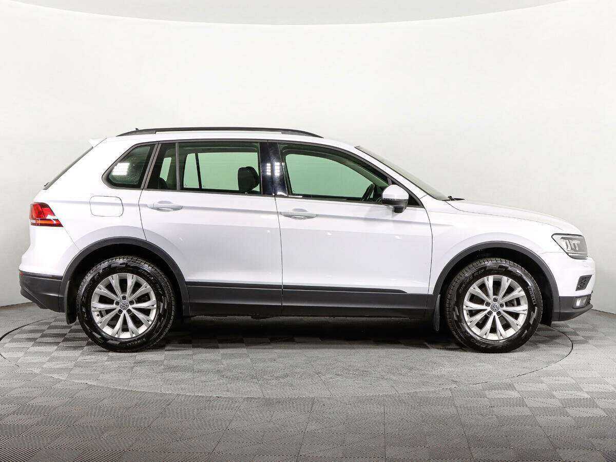 Купить Volkswagen Tiguan с пробегом. Фото: #3
