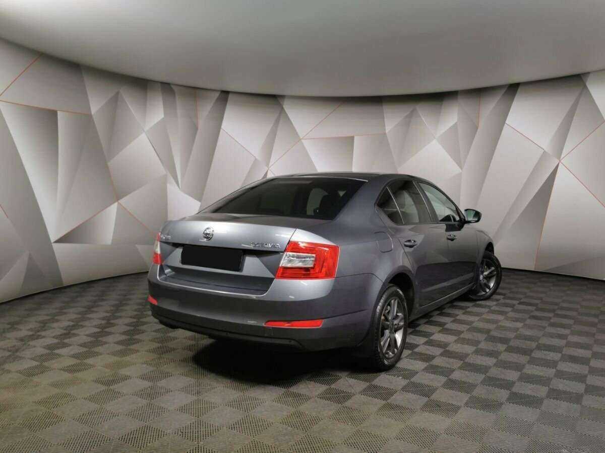 Купить Skoda Octavia с пробегом. Фото: #1