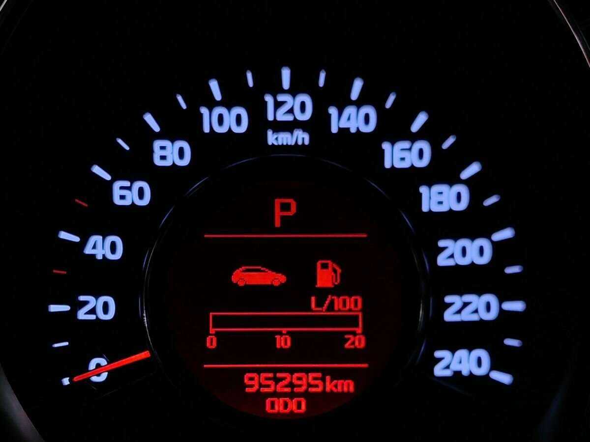 Купить Kia Ceed с пробегом. Фото: #15