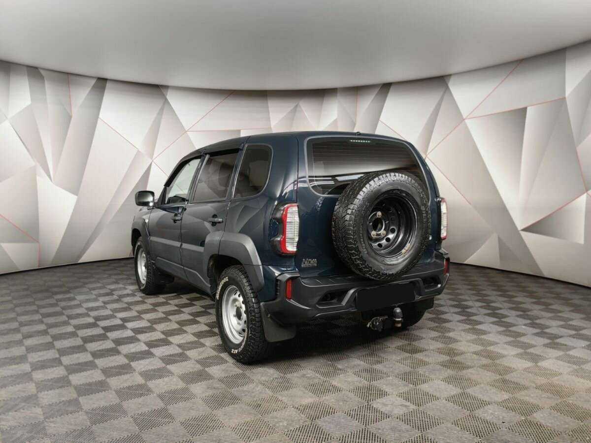 Купить Lada (ВАЗ) Niva с пробегом. Фото: #3