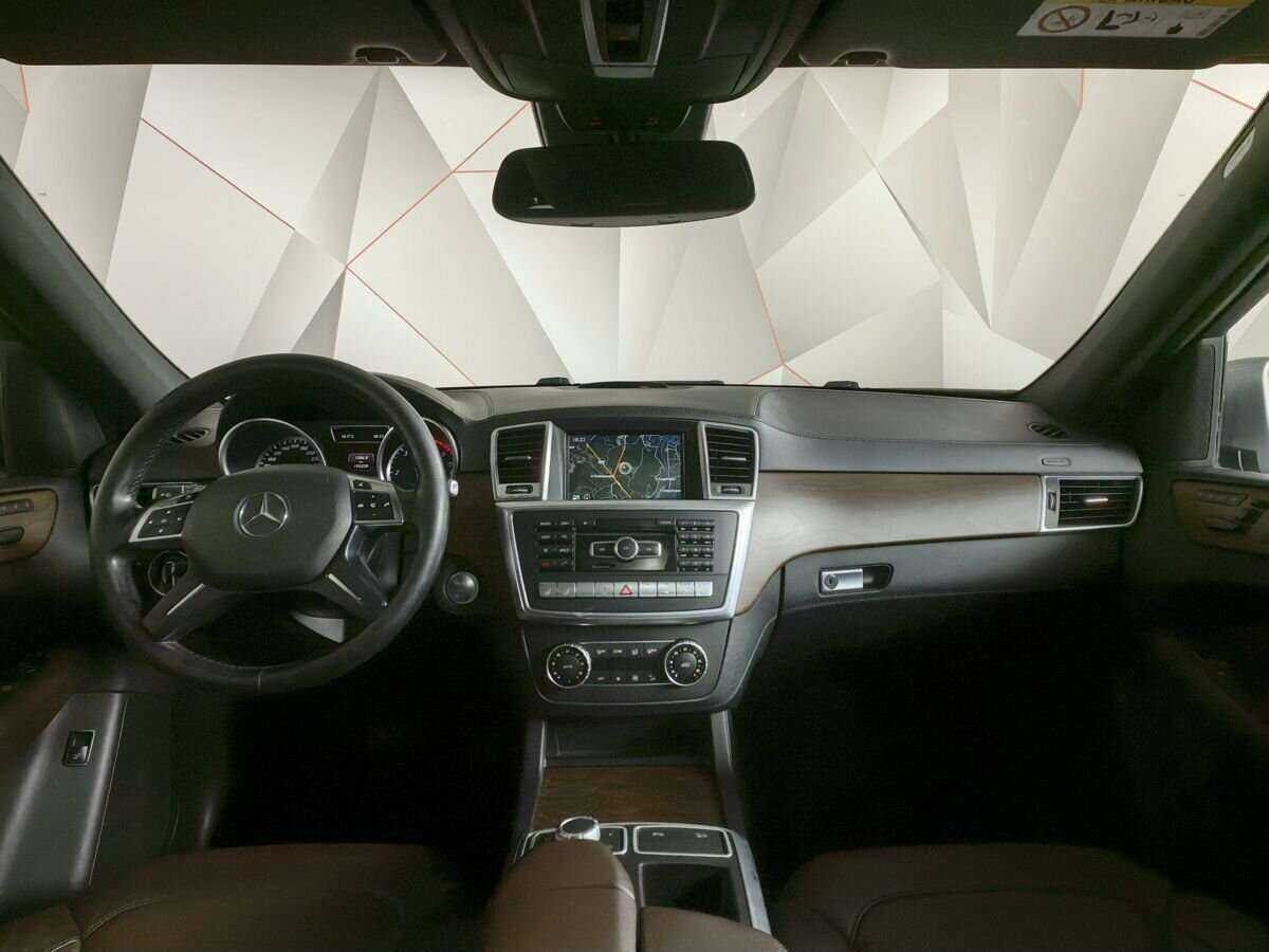 Купить Mercedes-Benz M-Класс с пробегом. Фото: #9