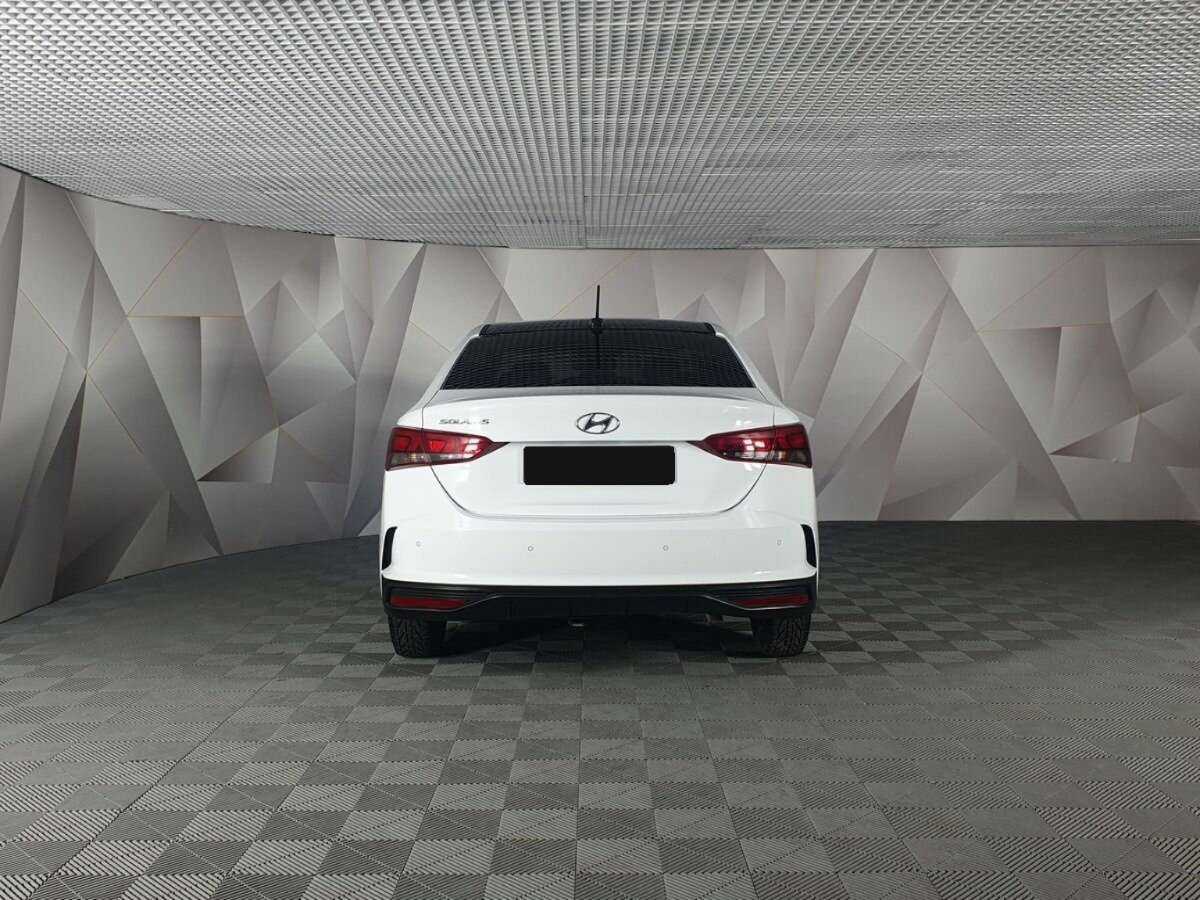 Купить Hyundai Solaris с пробегом. Фото: #5