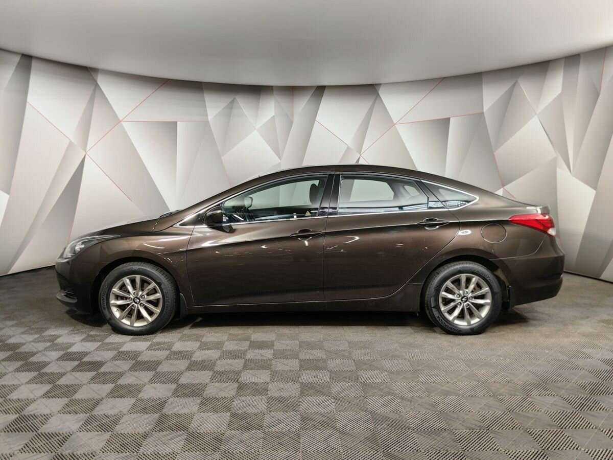 Купить Hyundai i40 с пробегом. Фото: #4