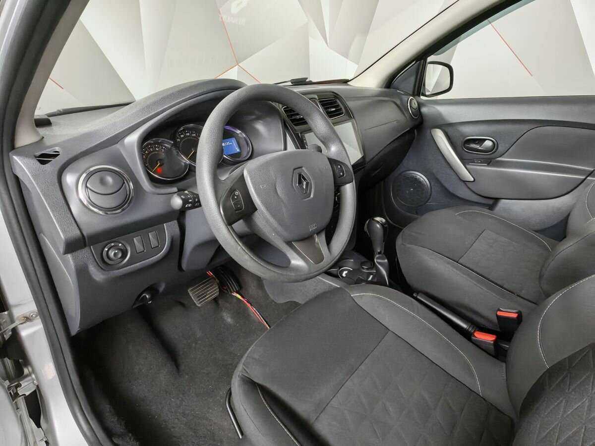 Купить Renault Sandero с пробегом. Фото: #13
