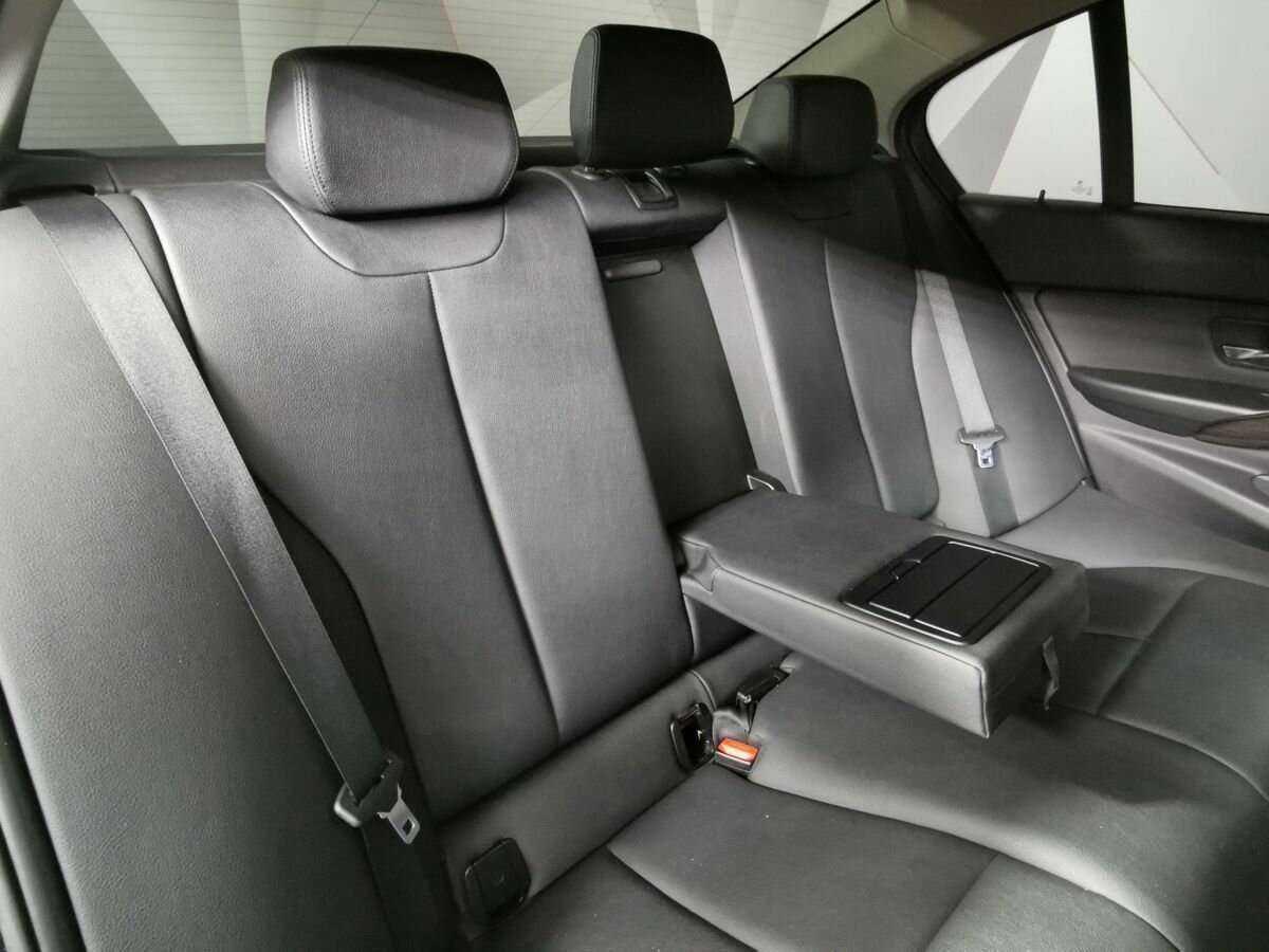 Купить BMW 3 серии с пробегом. Фото: #12