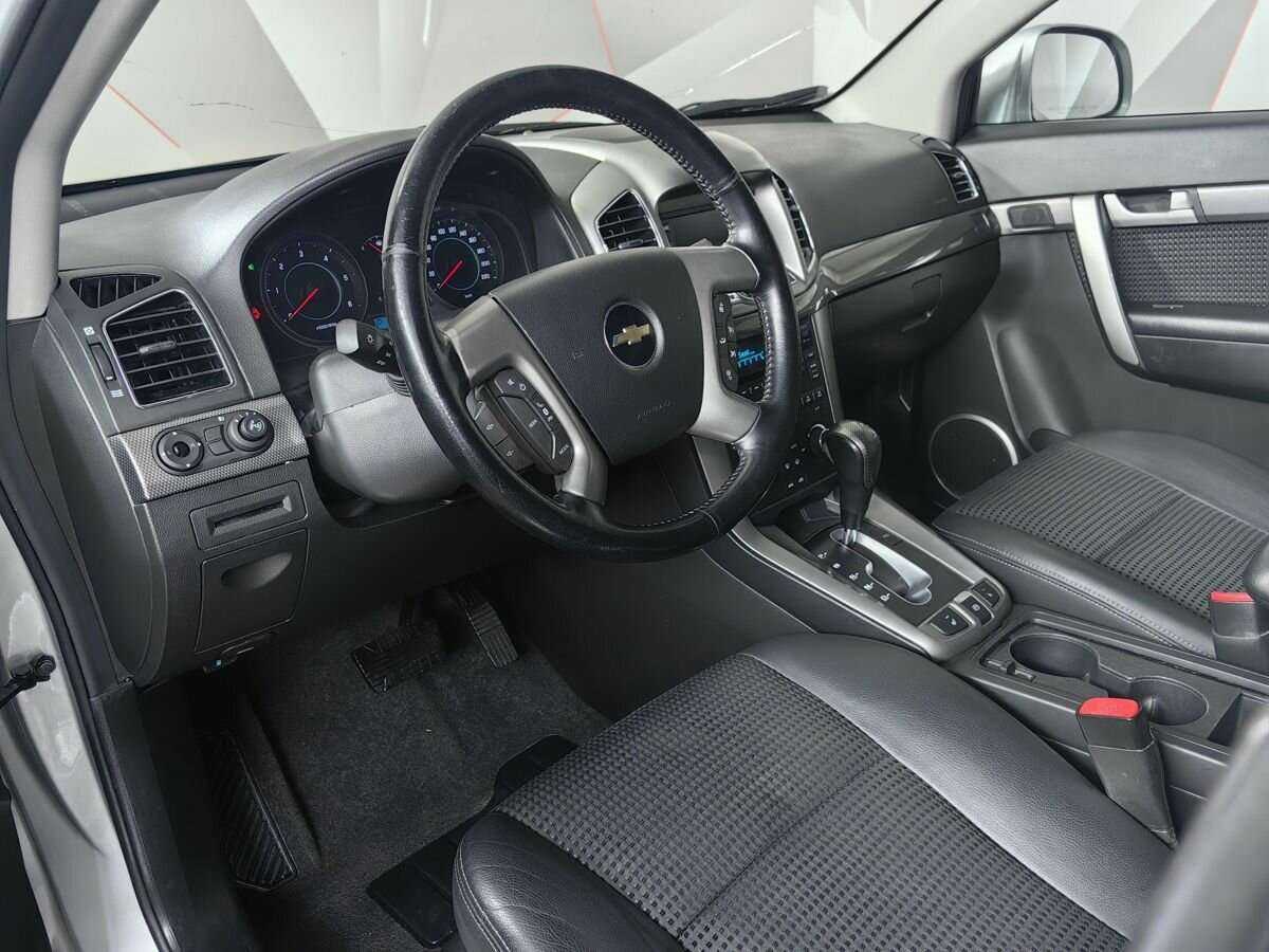 Купить Chevrolet Captiva с пробегом. Фото: #13
