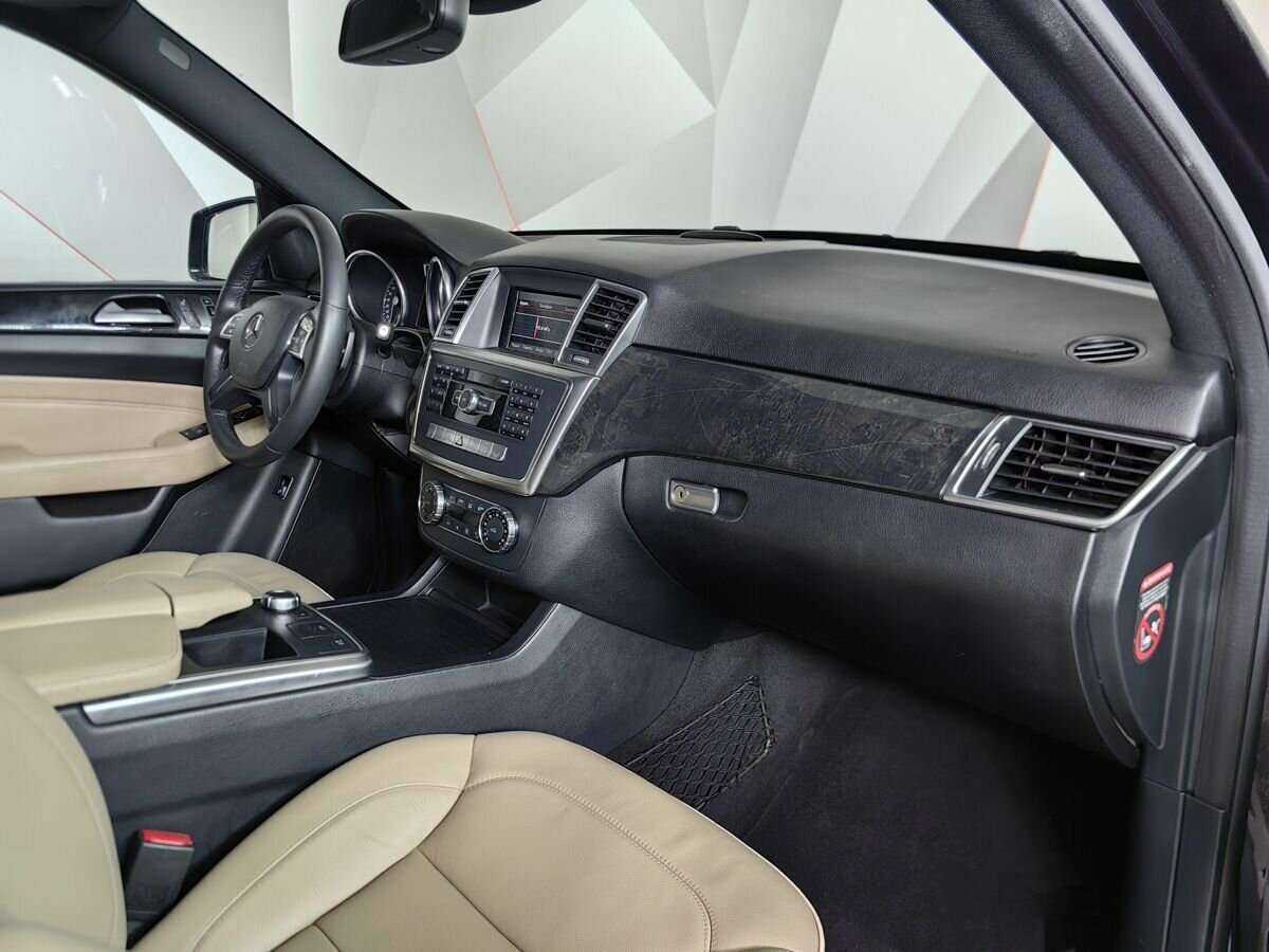 Купить Mercedes-Benz M-Класс с пробегом. Фото: #8