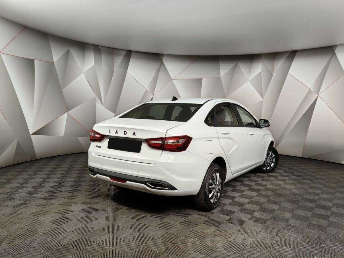 Купить Lada (ВАЗ) Vesta с пробегом. Фото: #1
