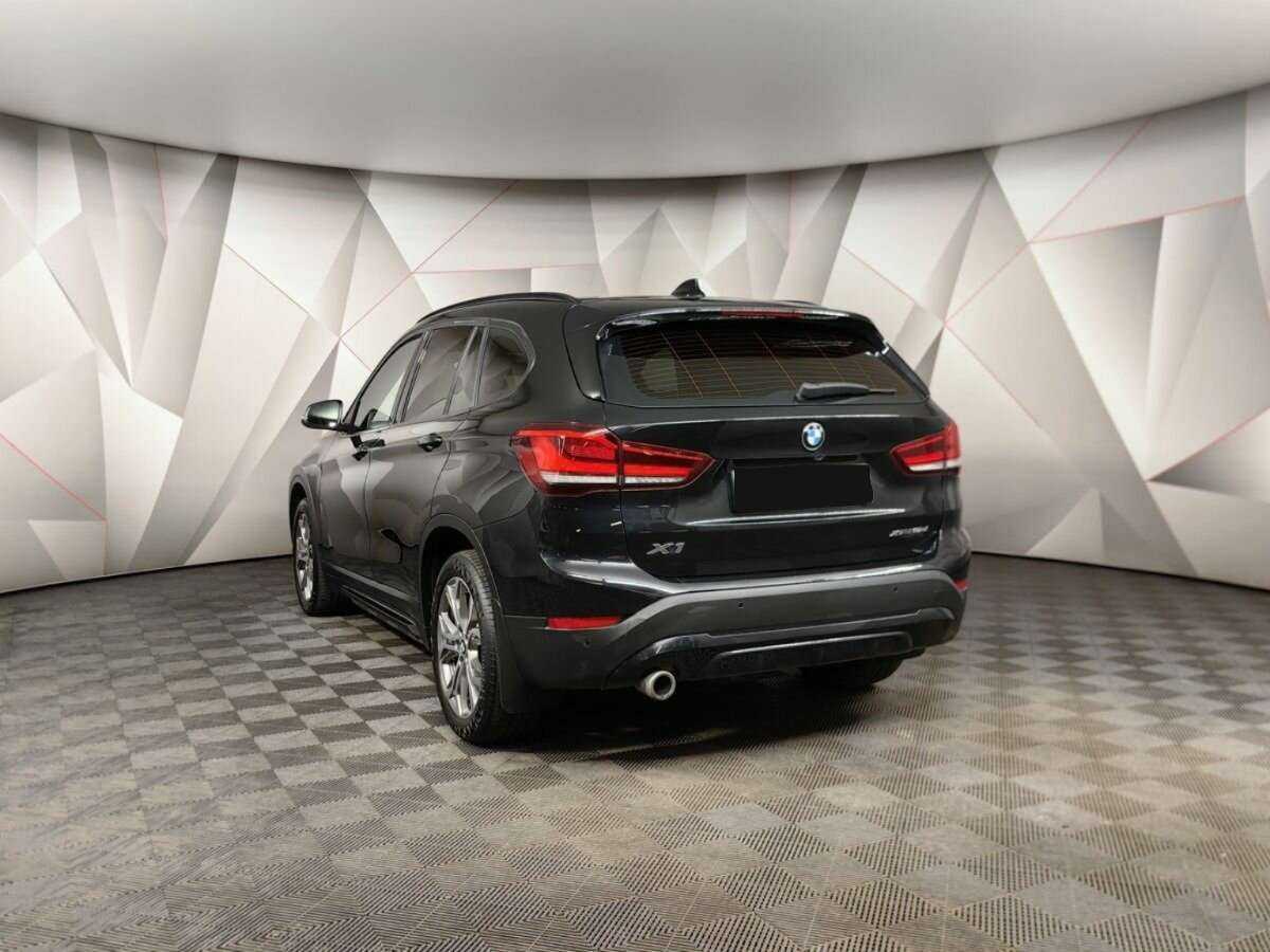 Купить BMW X1 с пробегом. Фото: #3