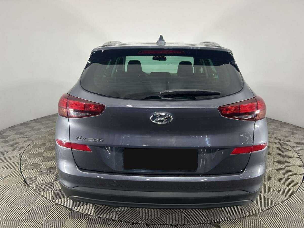 Купить Hyundai Tucson с пробегом. Фото: #2