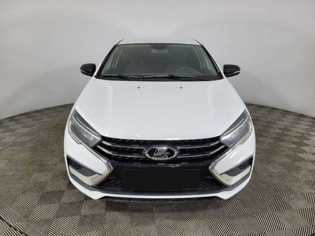 Купить Lada (ВАЗ) Vesta с пробегом. Фото: #1