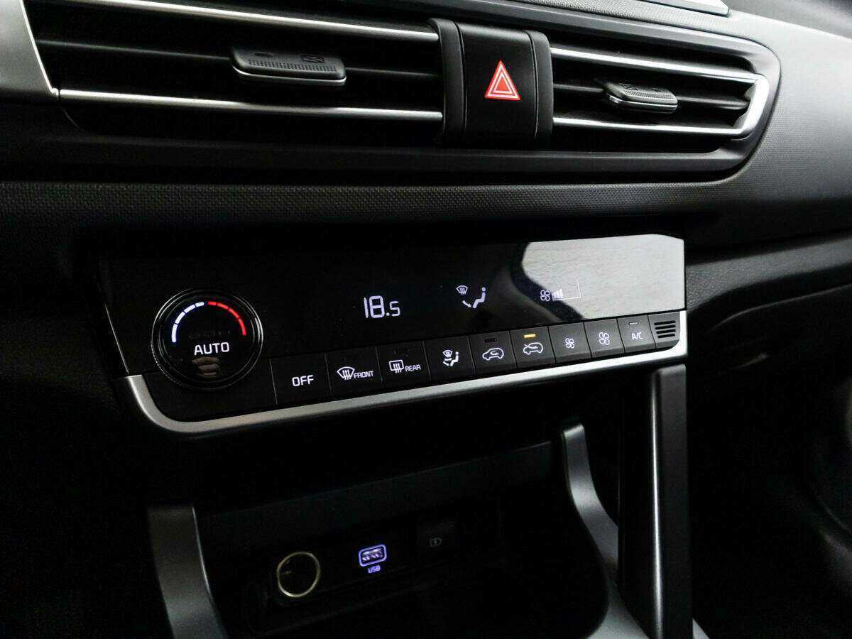 Купить Kia Seltos с пробегом. Фото: #18