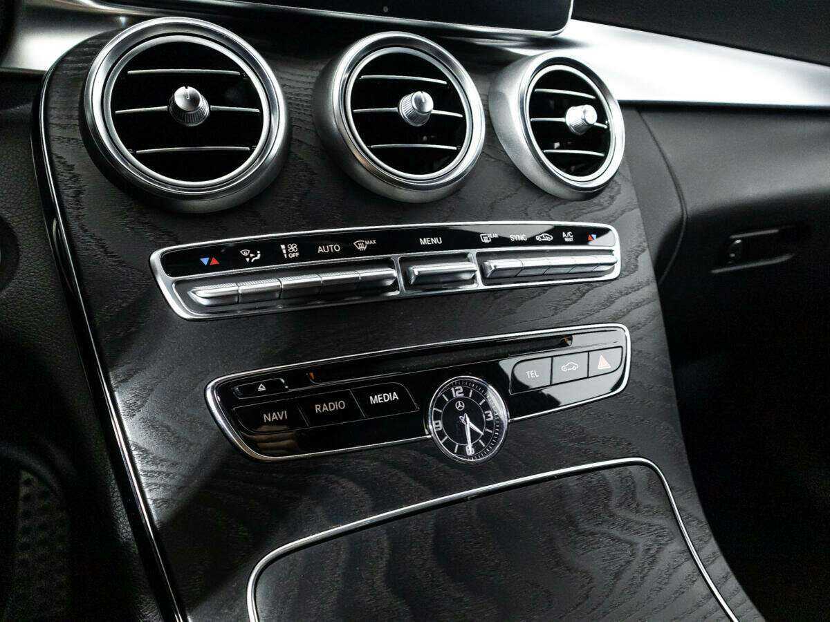 Купить Mercedes-Benz C-Класс с пробегом. Фото: #16