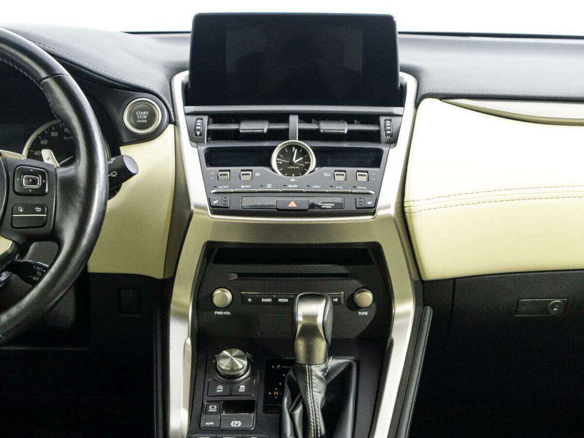 Купить Lexus NX с пробегом. Фото: #13