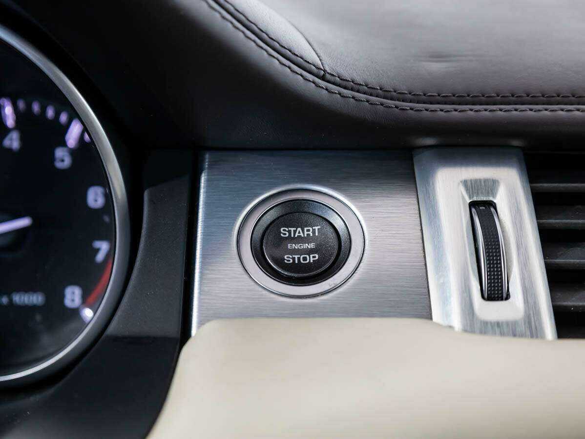 Купить Land Rover Range Rover Evoque с пробегом. Фото: #27