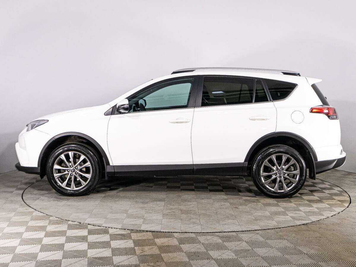 Купить Toyota RAV4 с пробегом. Фото: #7