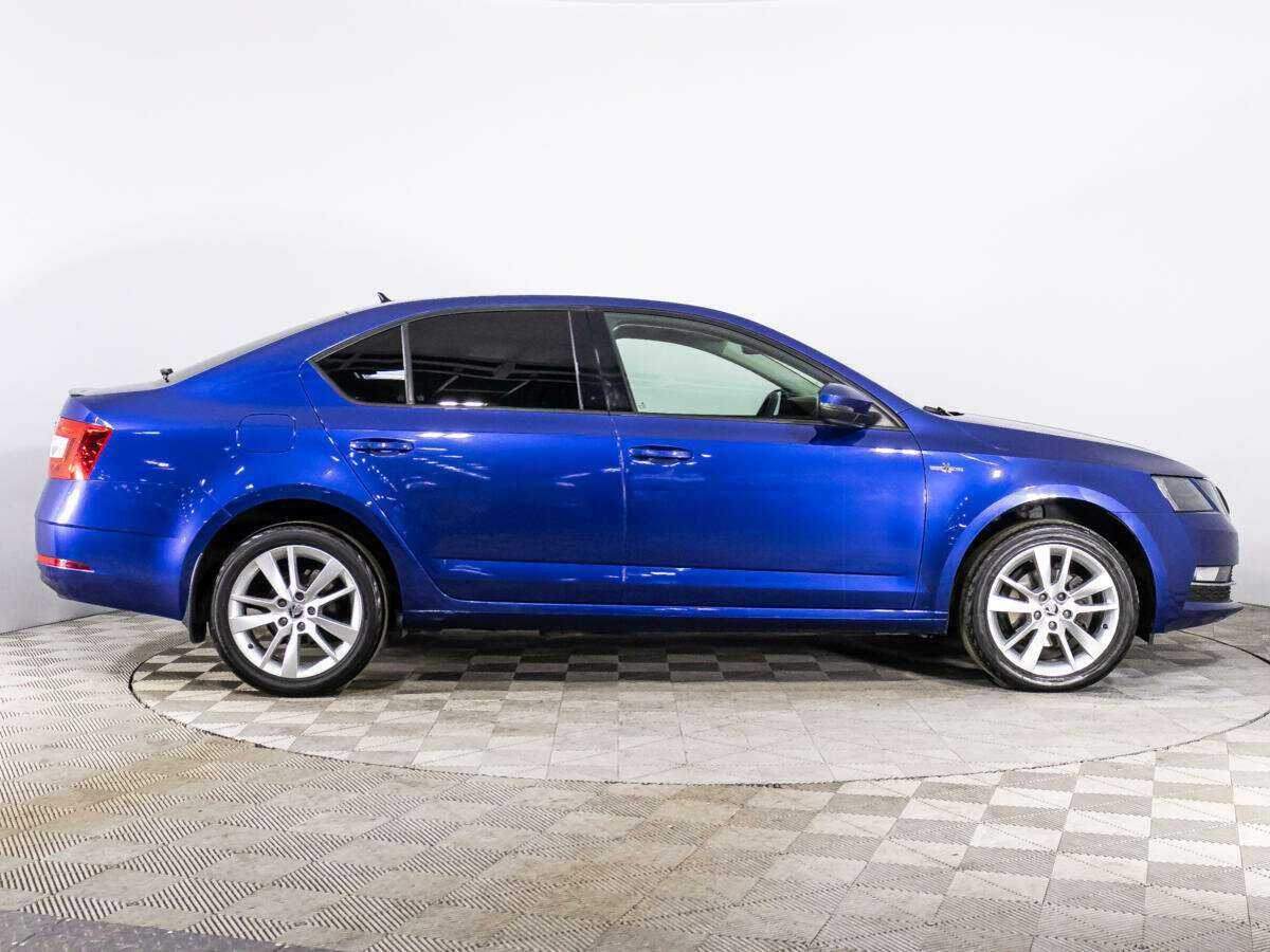 Купить Skoda Octavia с пробегом. Фото: #3