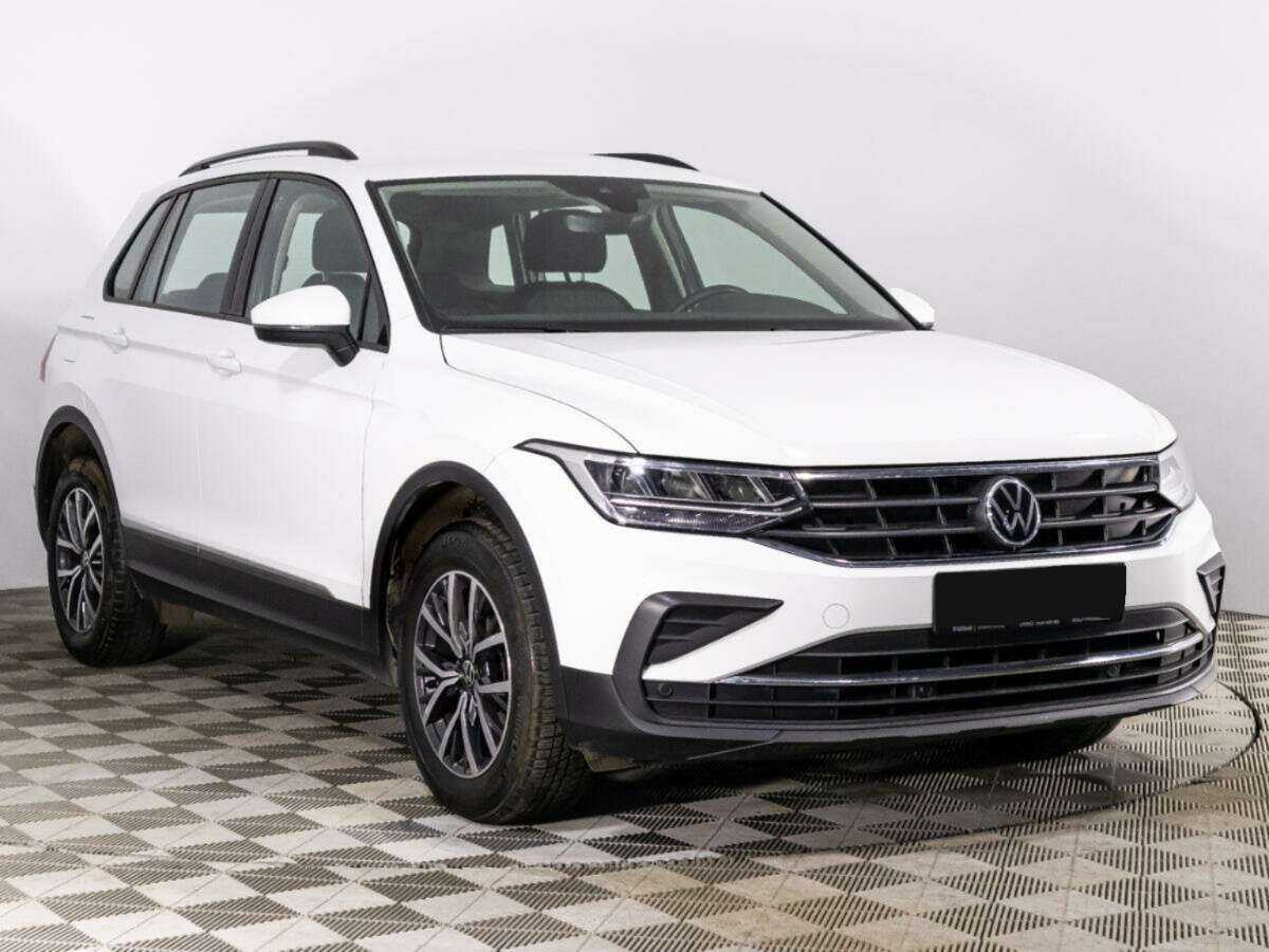 Купить Volkswagen Tiguan с пробегом. Фото: #2