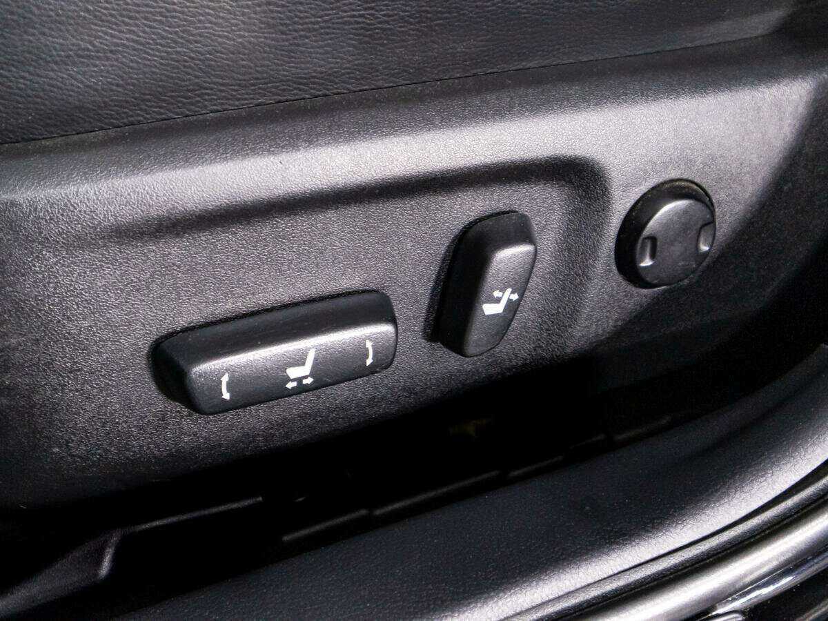 Купить Toyota Camry с пробегом. Фото: #15