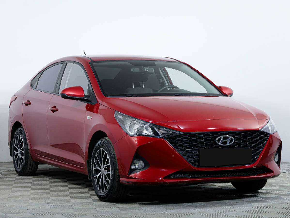 Купить Hyundai Solaris с пробегом. Фото: #1