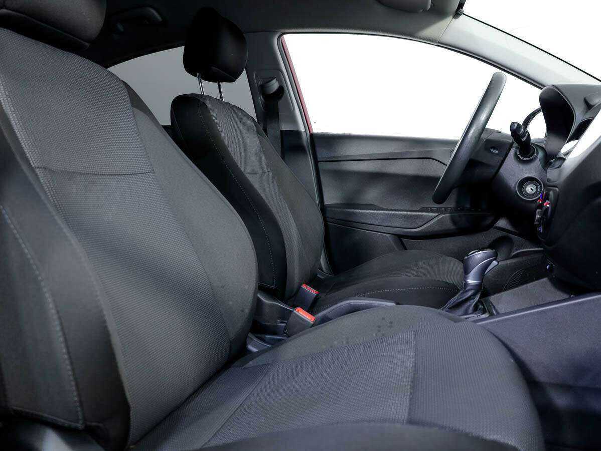 Купить Hyundai Solaris с пробегом. Фото: #9