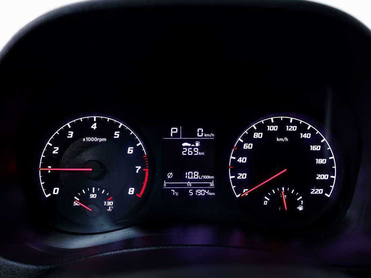 Купить Hyundai Solaris с пробегом. Фото: #18