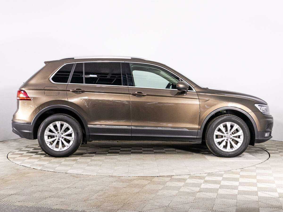 Купить Volkswagen Tiguan с пробегом. Фото: #3