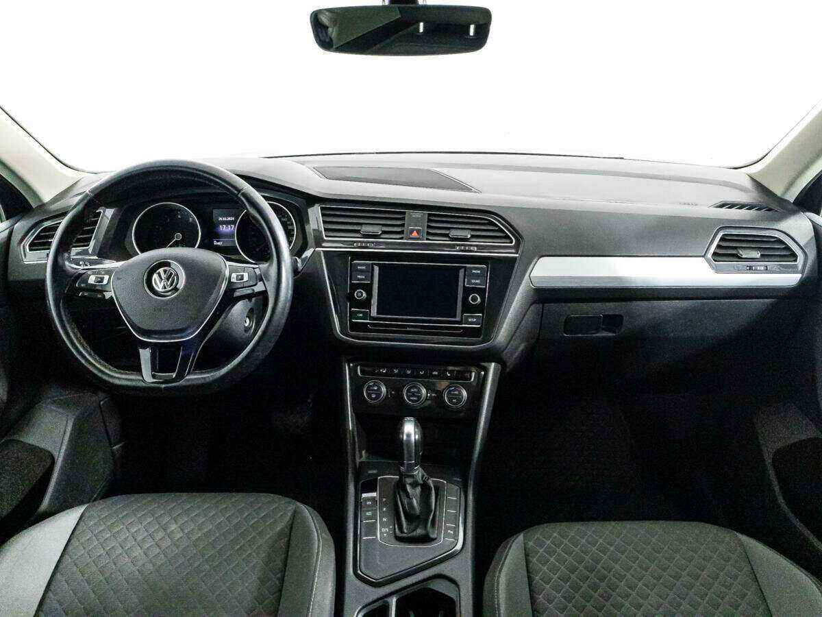 Купить Volkswagen Tiguan с пробегом. Фото: #12