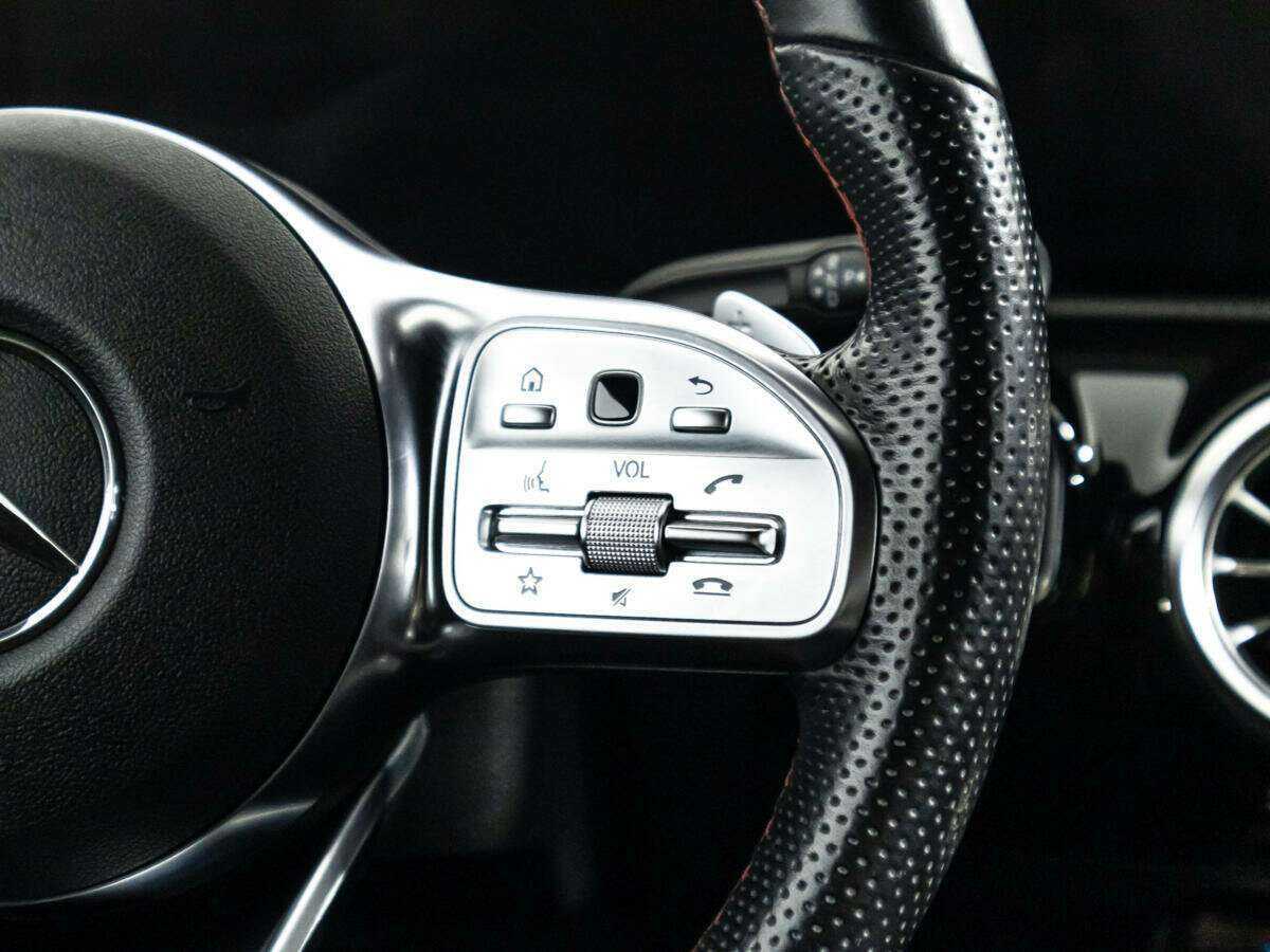 Купить Mercedes-Benz CLA с пробегом. Фото: #19
