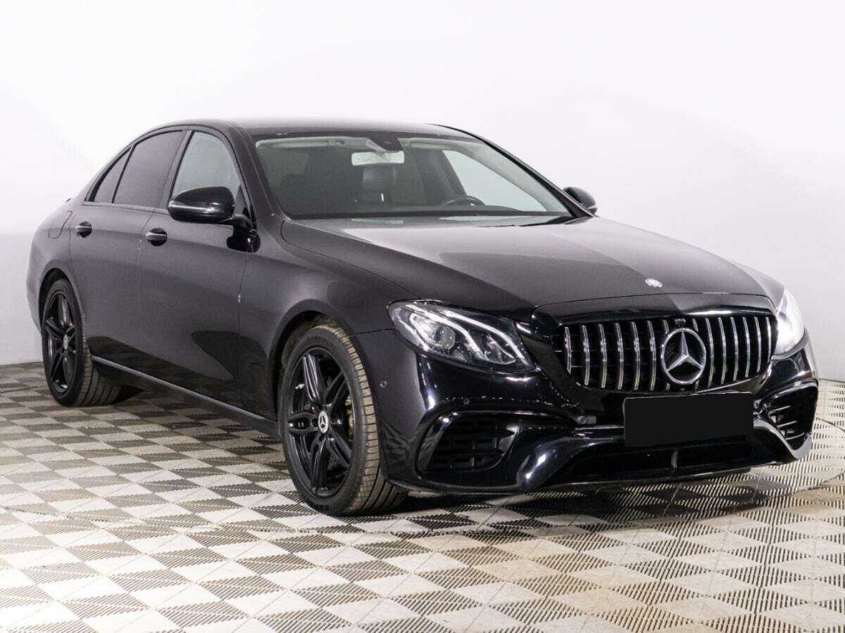Купить Mercedes-Benz E-Класс с пробегом. Фото: #2