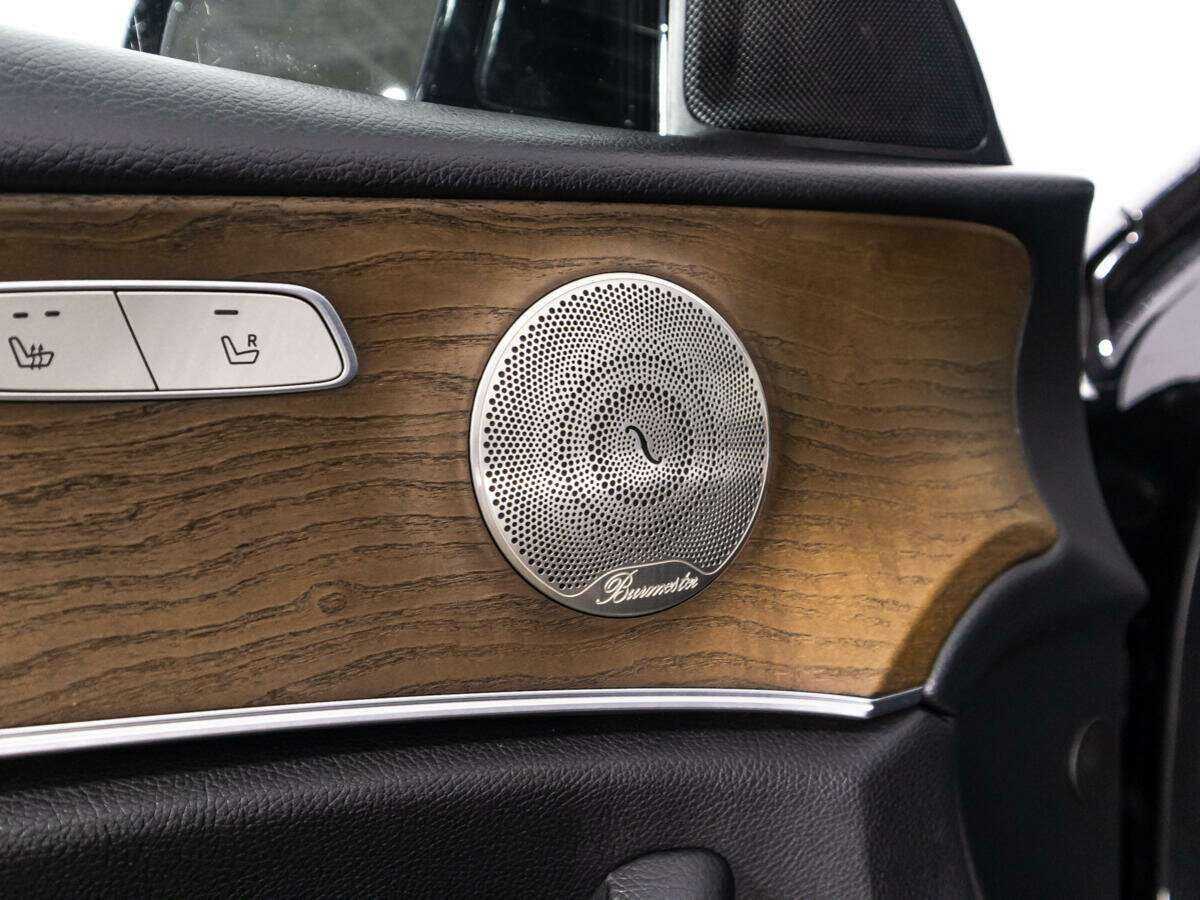 Купить Mercedes-Benz E-Класс с пробегом. Фото: #18