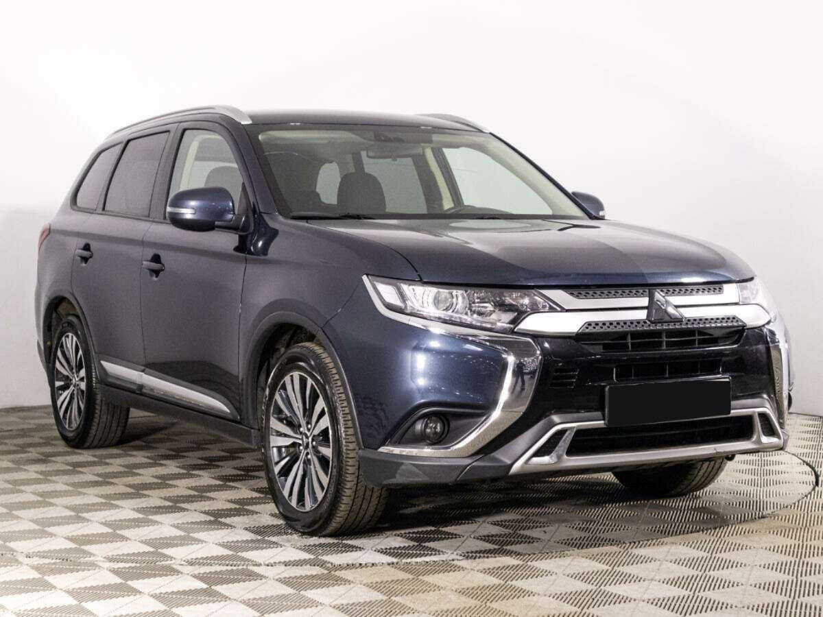 Купить Mitsubishi Outlander с пробегом. Фото: #2