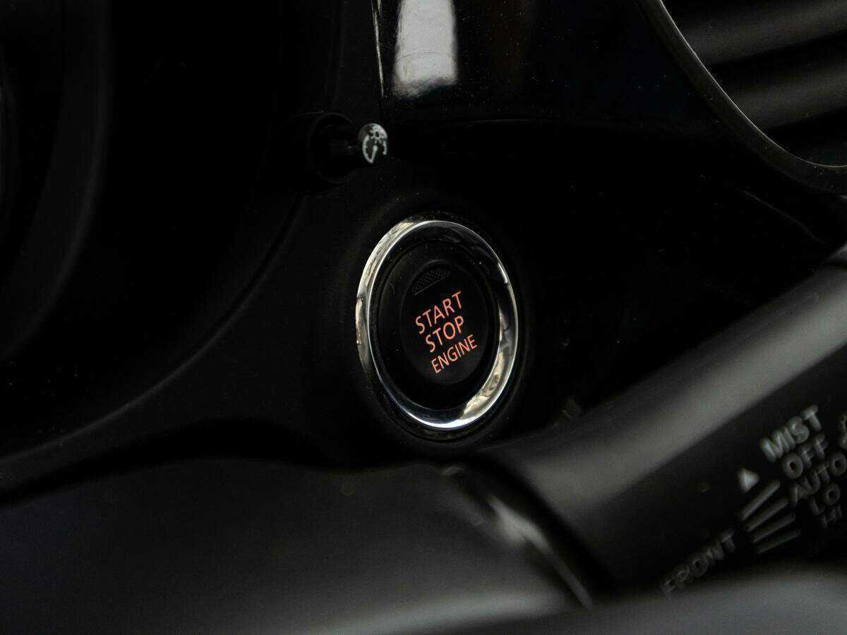 Купить Mitsubishi Outlander с пробегом. Фото: #17