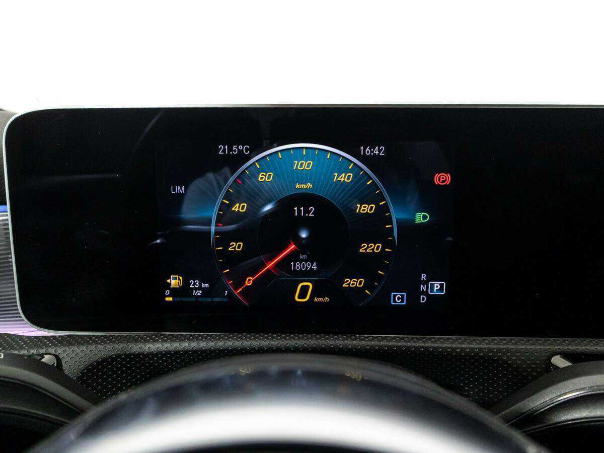 Купить Mercedes-Benz A-Класс с пробегом. Фото: #11