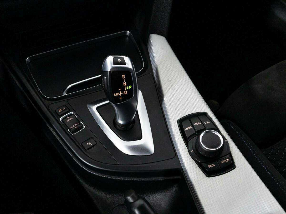 Купить BMW 3 серии с пробегом. Фото: #14