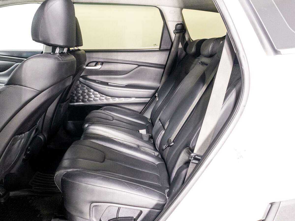 Купить Hyundai Santa Fe с пробегом. Фото: #9