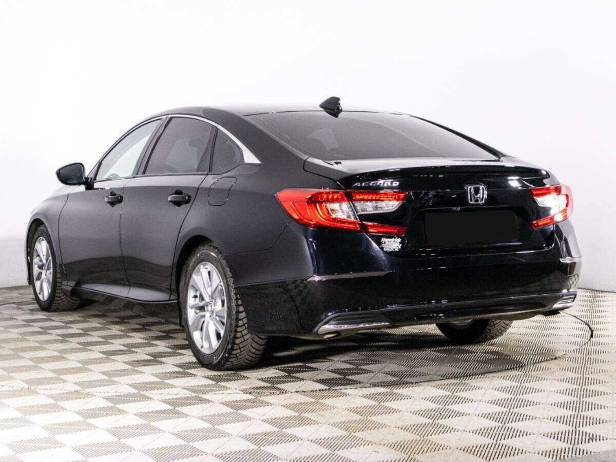 Купить Honda Accord с пробегом. Фото: #6