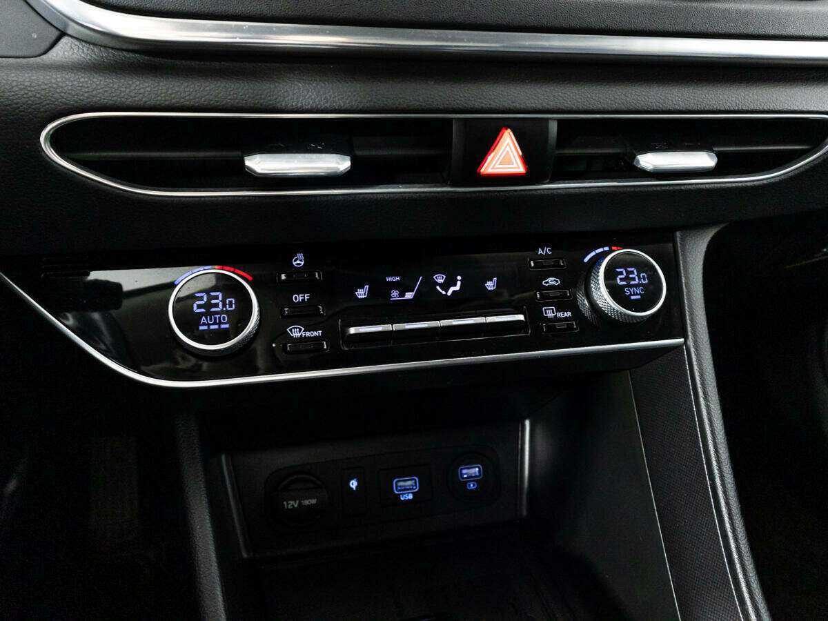 Купить Hyundai Sonata с пробегом. Фото: #16