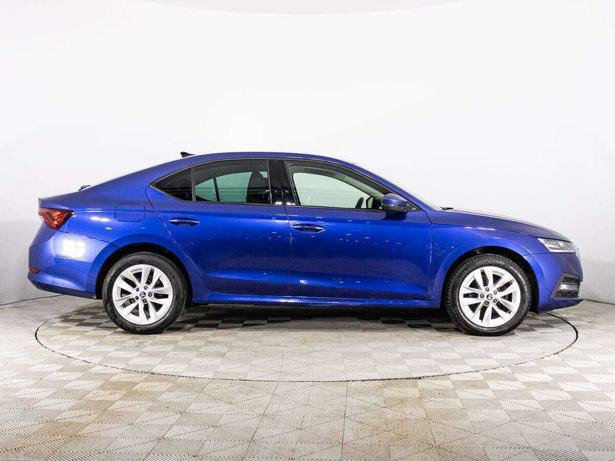Купить Skoda Octavia с пробегом. Фото: #3