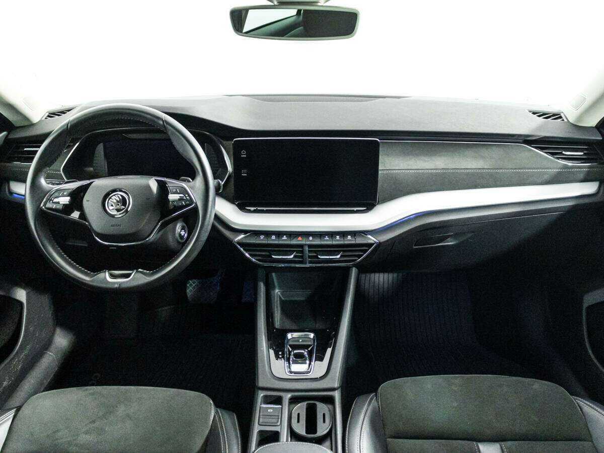 Купить Skoda Octavia с пробегом. Фото: #12