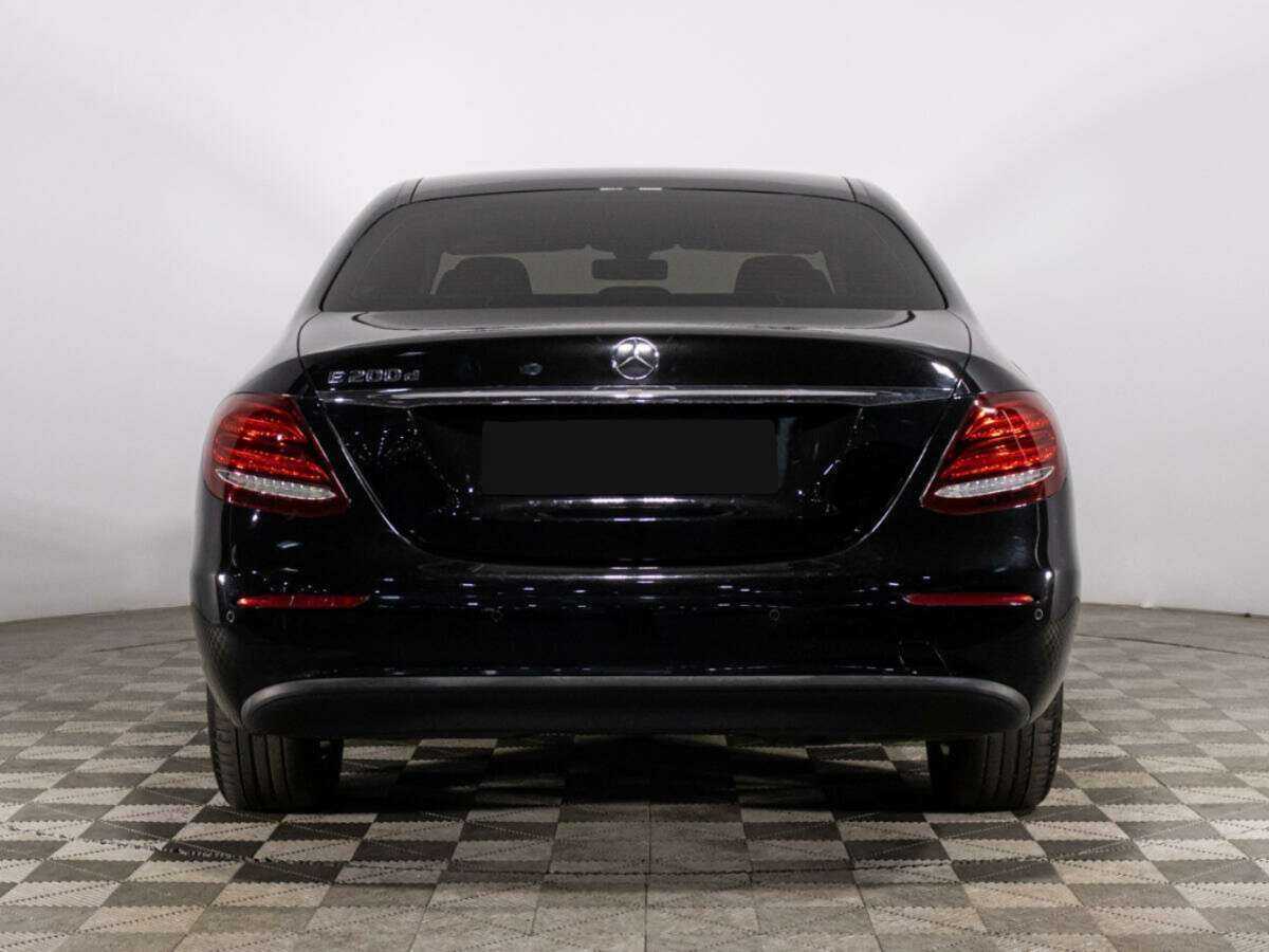 Купить Mercedes-Benz E-Класс с пробегом. Фото: #5