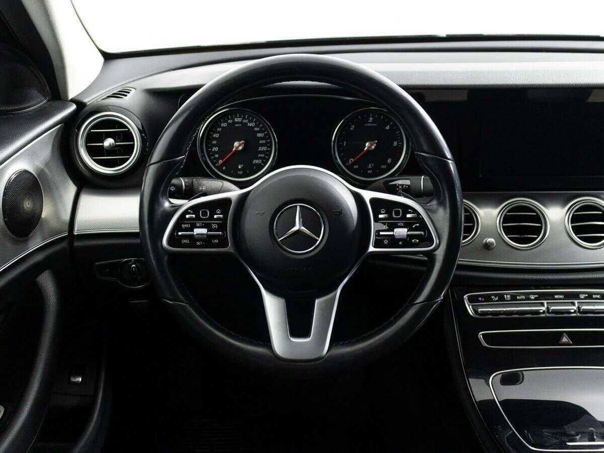 Купить Mercedes-Benz E-Класс с пробегом. Фото: #14