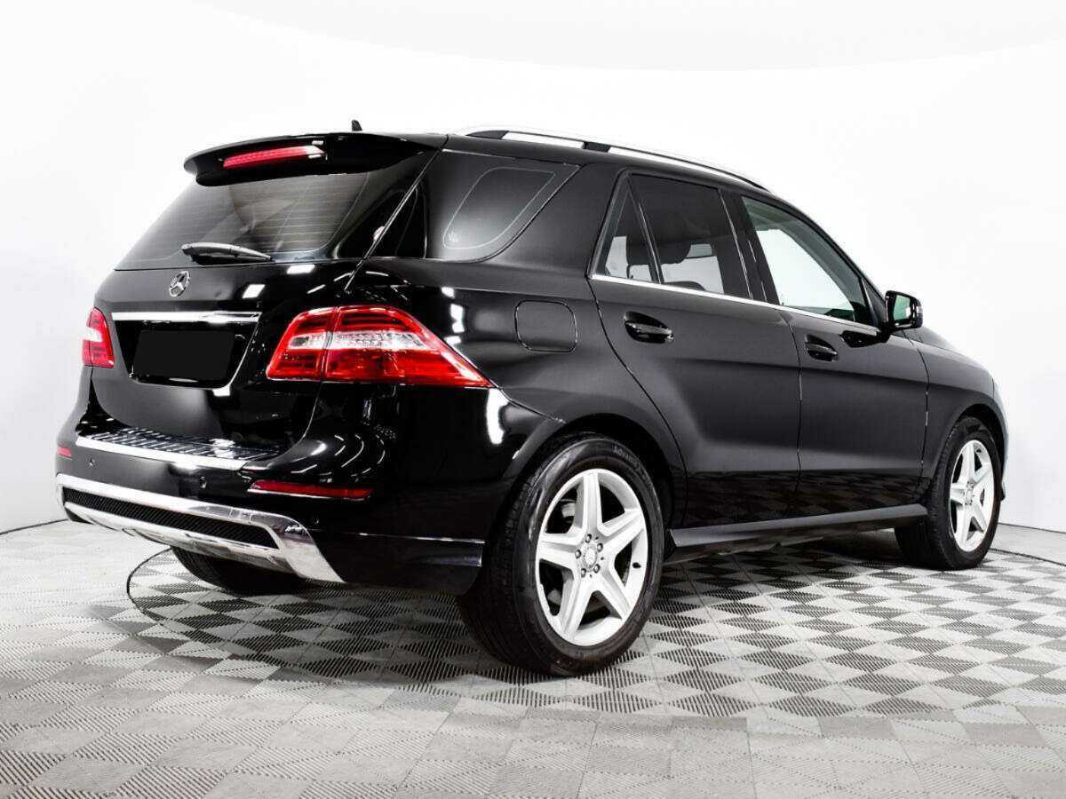 Купить Mercedes-Benz M-Класс с пробегом. Фото: #4