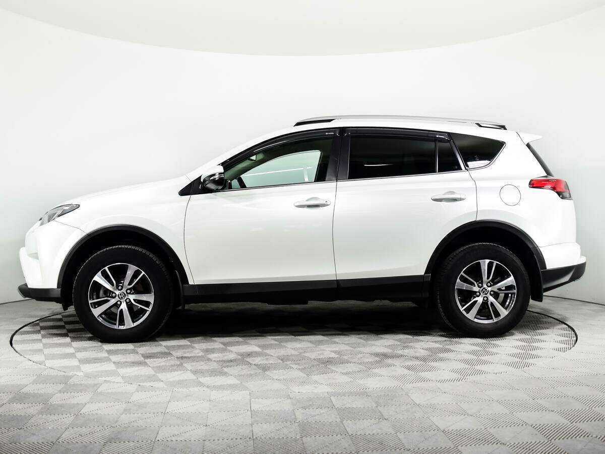 Купить Toyota RAV4 с пробегом. Фото: #9