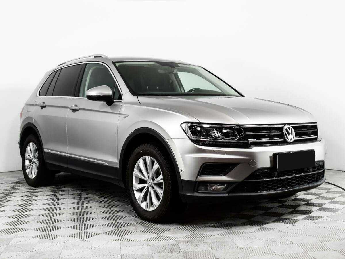 Купить Volkswagen Tiguan с пробегом. Фото: #2
