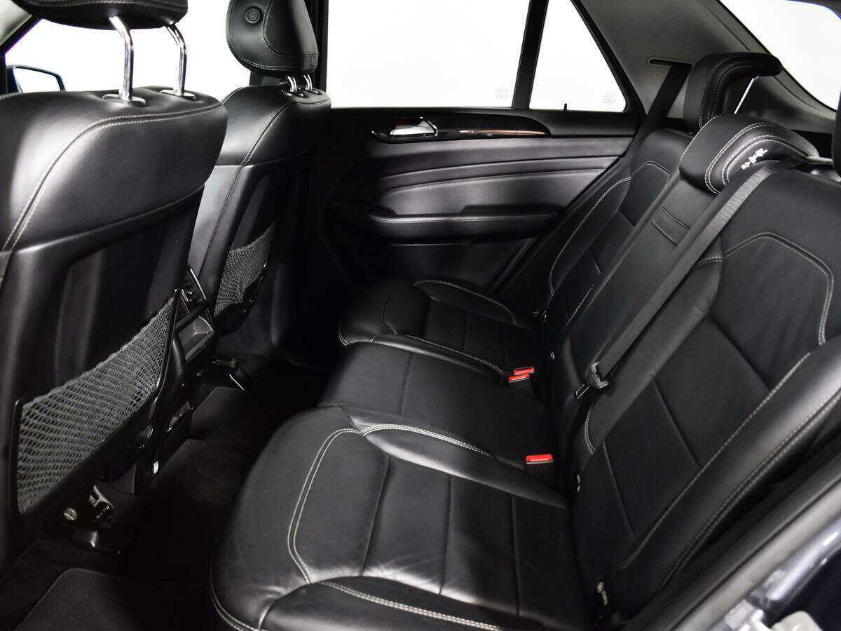 Купить Mercedes-Benz M-Класс с пробегом. Фото: #9