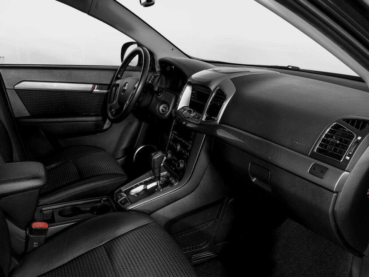 Купить Chevrolet Captiva с пробегом. Фото: #8