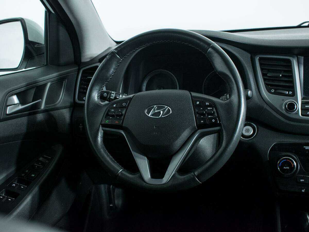 Купить Hyundai Tucson с пробегом. Фото: #13