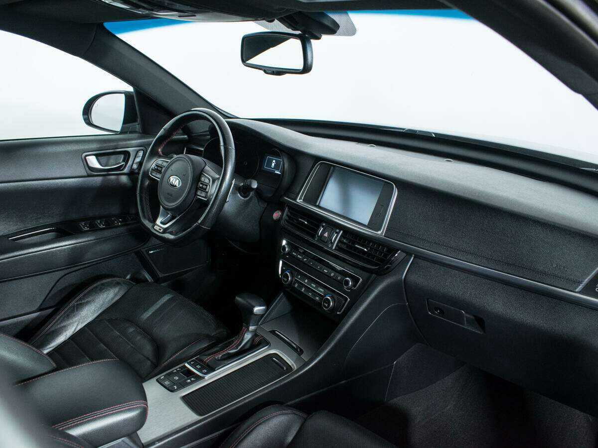 Купить Kia Optima с пробегом. Фото: #8