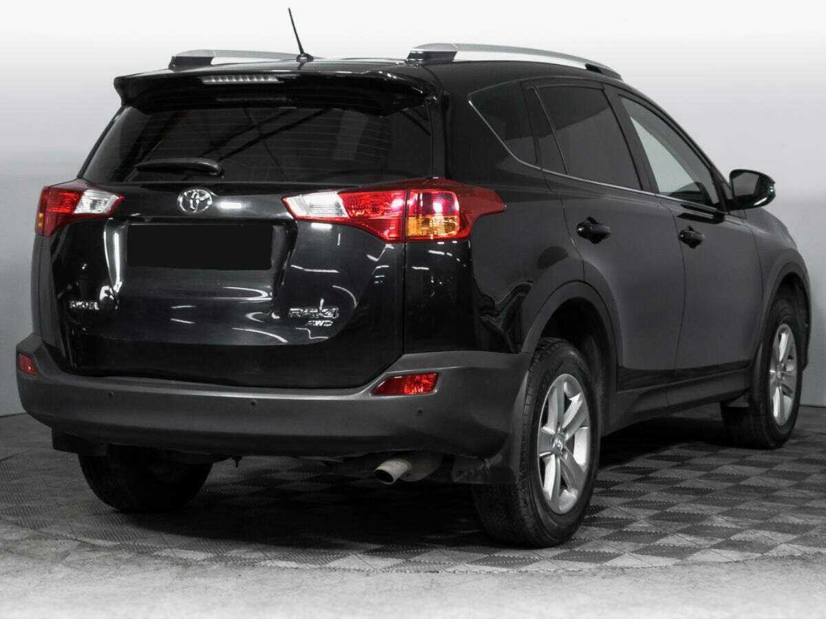 Купить Toyota RAV4 с пробегом. Фото: #4